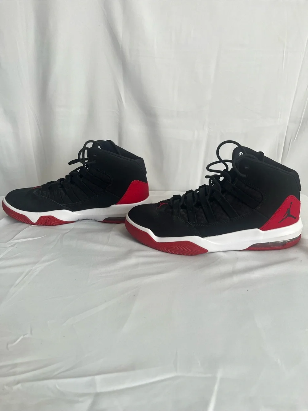 Jordan Max Aura